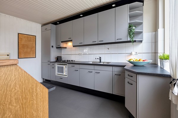 Medium property photo - Bremstraat 185, 1783 JE Den Helder